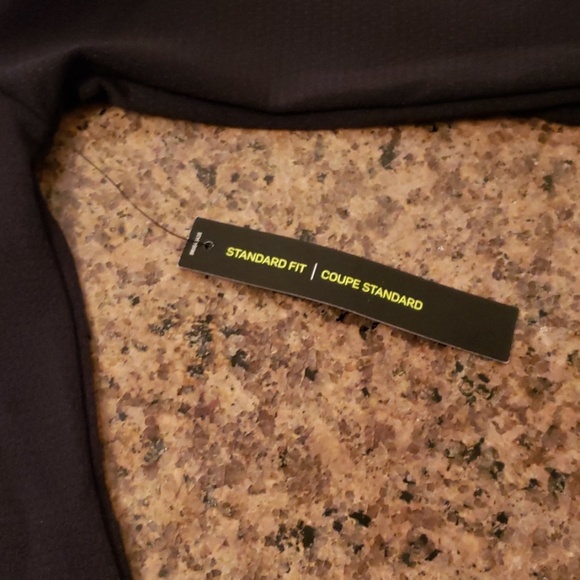 AUTHENTIC NIKE Dry-fit Shirt - Picture 3 of 5